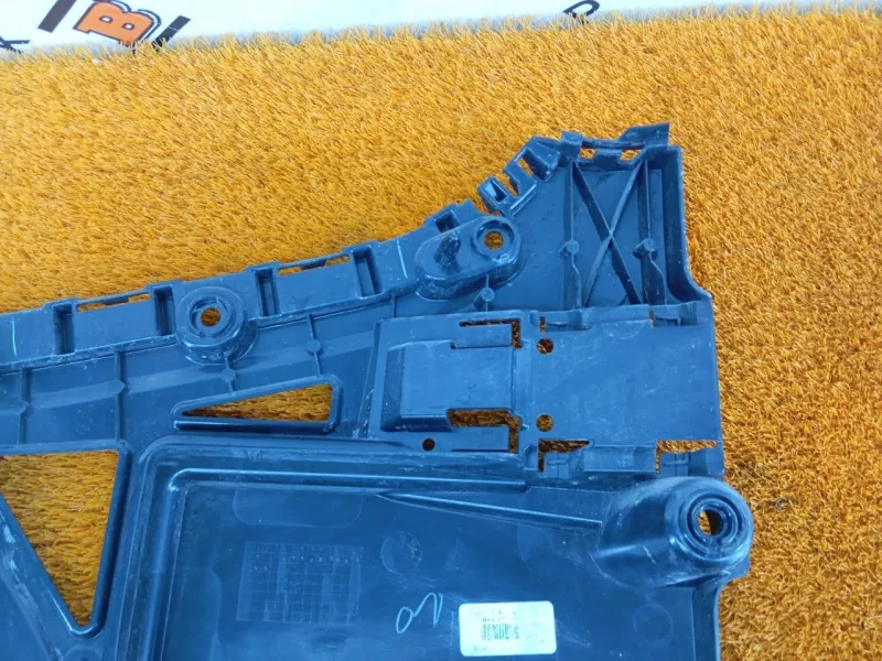 Крепление бампера