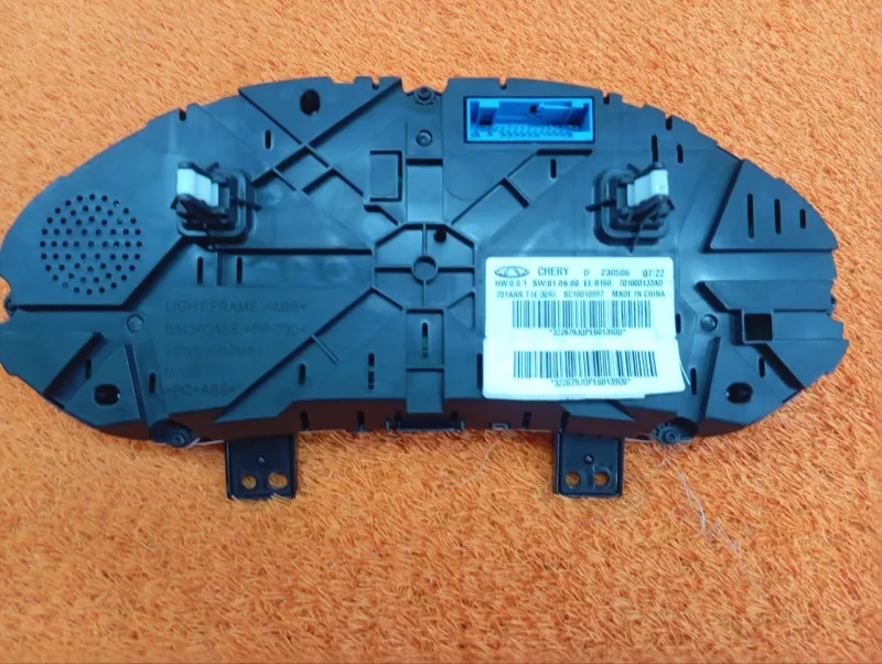 Панель приборов