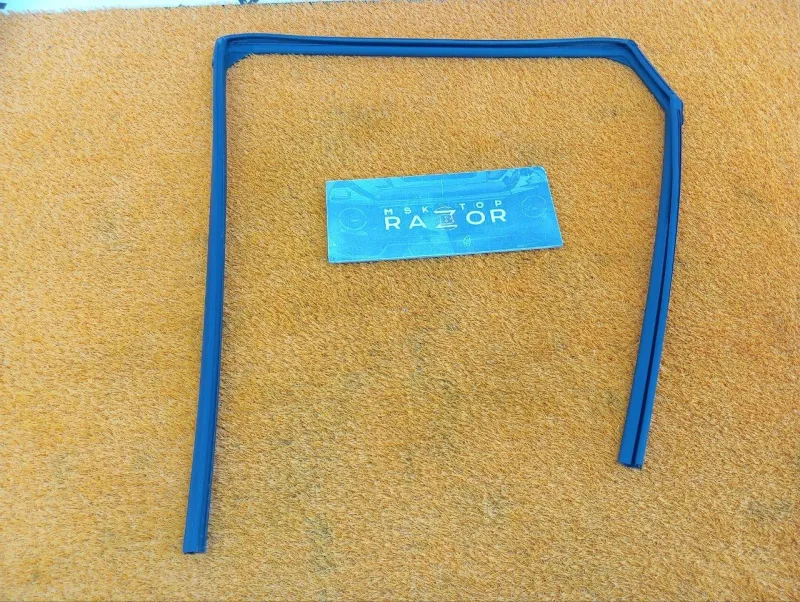 Уплотнитель стекла двери