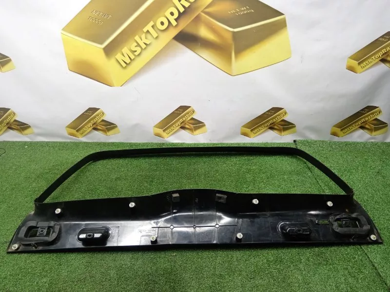 Обшивка крышки багажника BMW X5 1999-2007 51498402193 E53