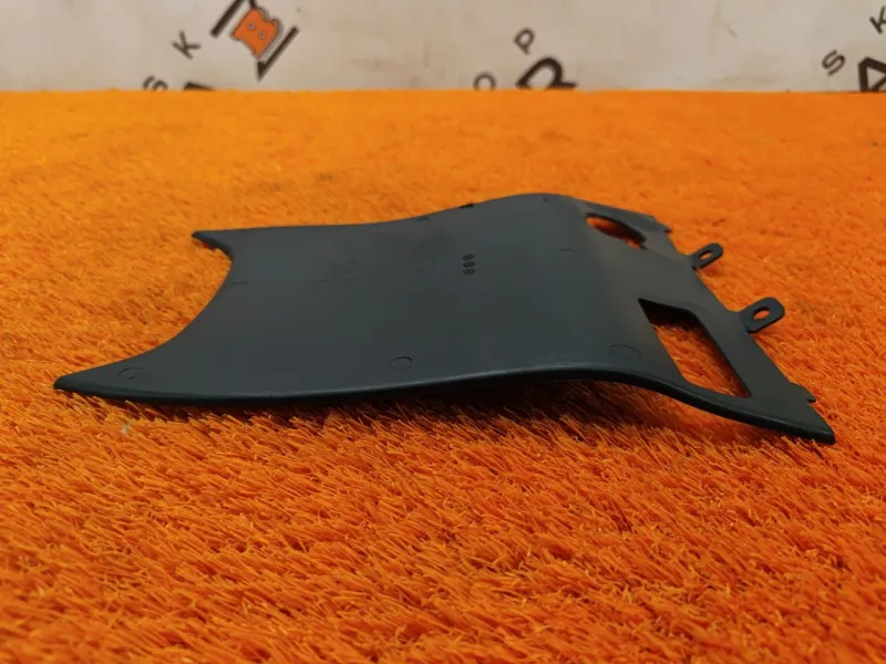 Коврик центральной консоли