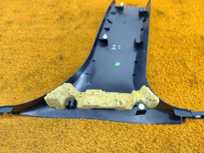 Обшивка стойки