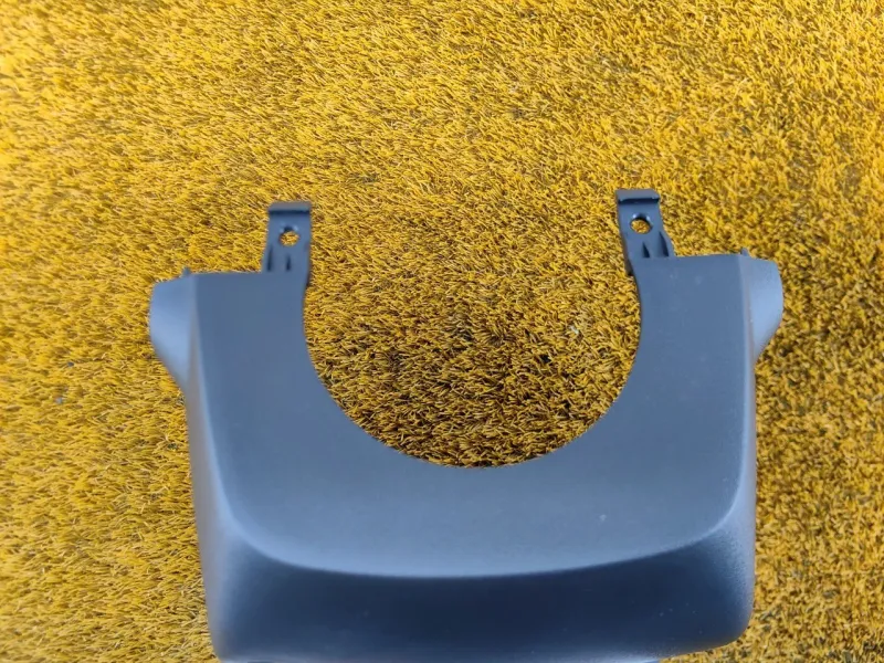 Кожух рулевой колонки