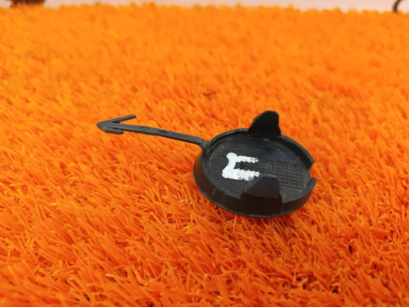 Заглушка бампера