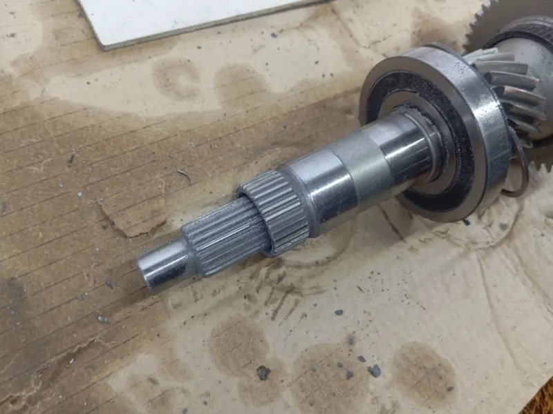 Вал первичный