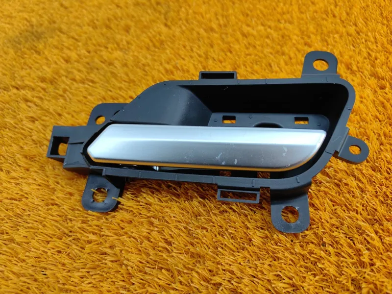 Ручка двери внутренняя