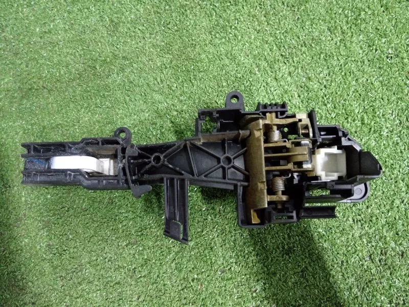 Ручка двери наружняя