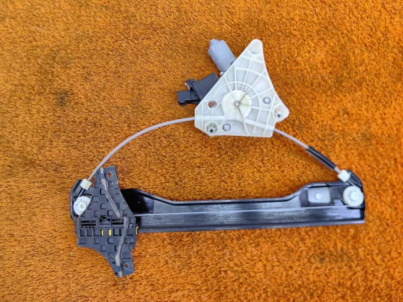 Стеклоподъемник