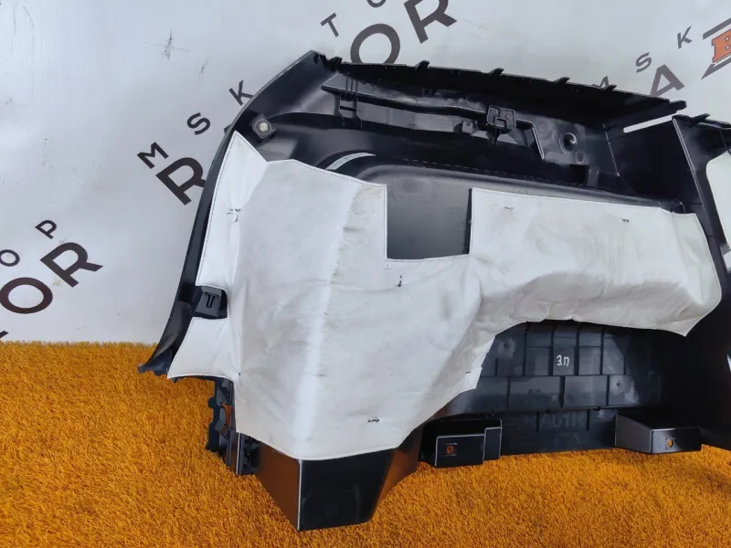 Обшивка багажника