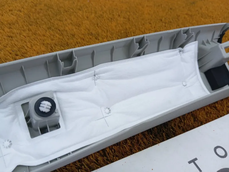 Накладка на стойку кузова