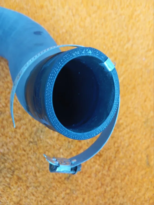 Патрубок интеркулера