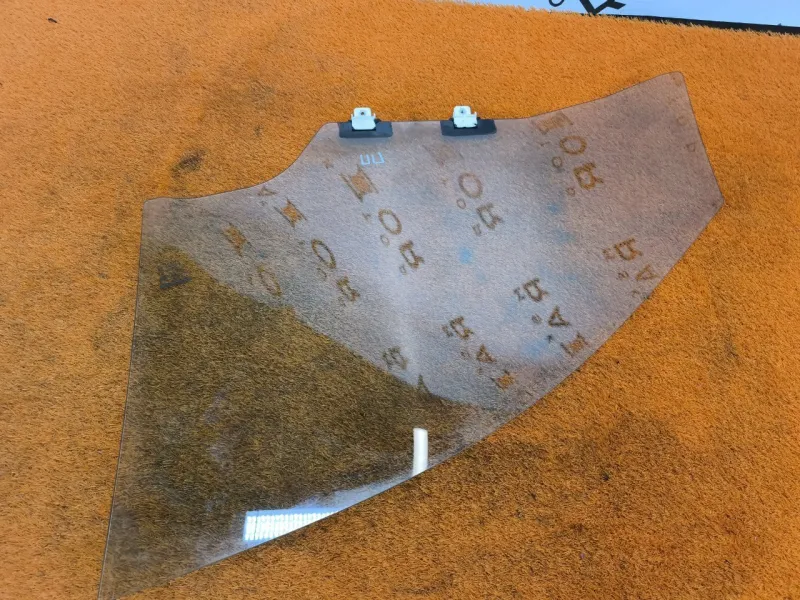 Стекло двери