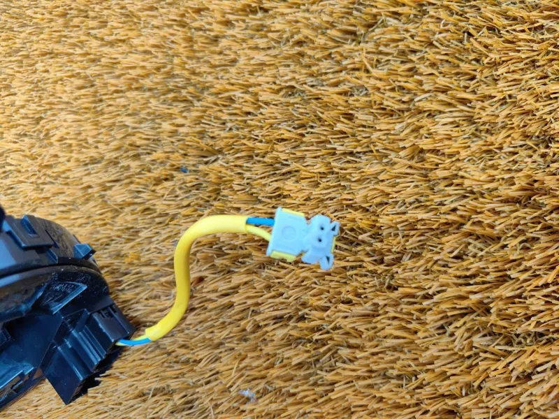 Шлейф подрулевой