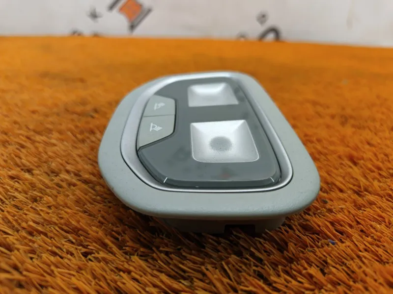 Плафон салона