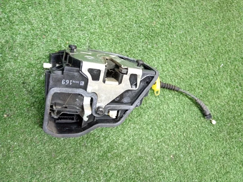 Замок двери