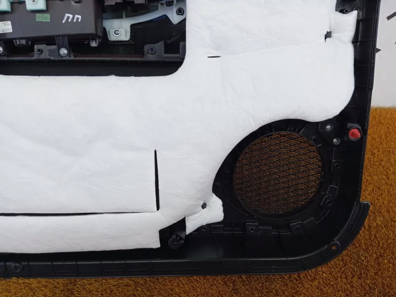 Обшивка двери