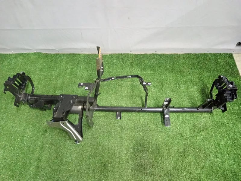 Усилитель торпедо Audi A1 2012 8X1858003 1 CAXA 47536