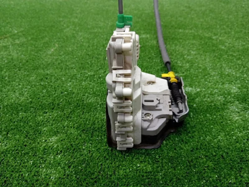 Замок двери