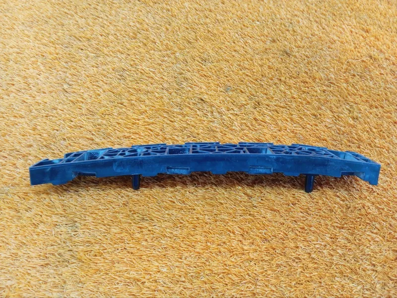 Крепление бампера