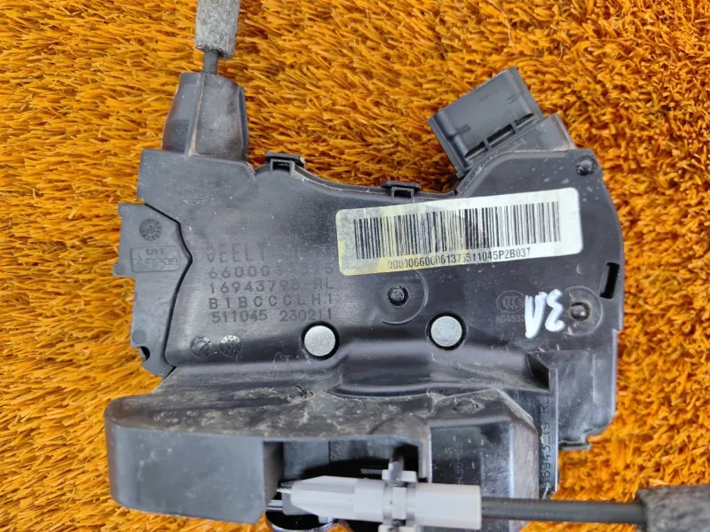 Замок двери