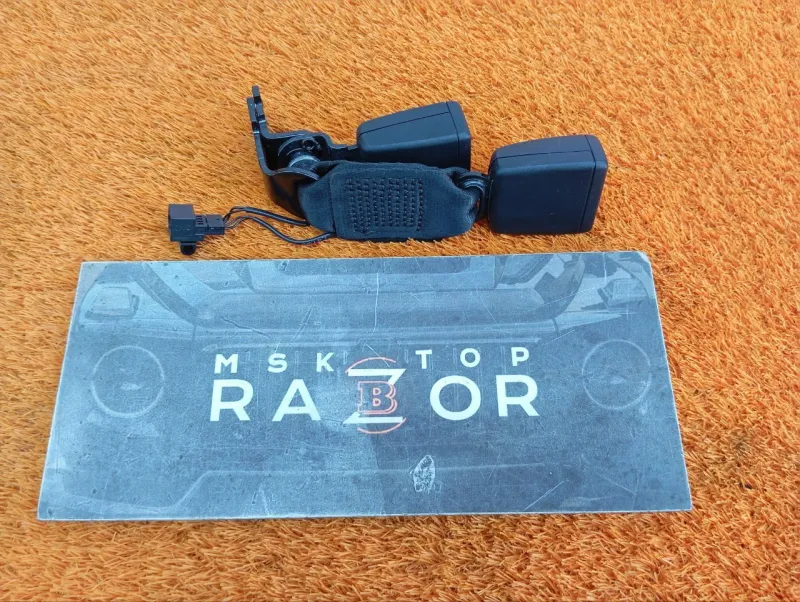 Ответная часть ремня безопасности