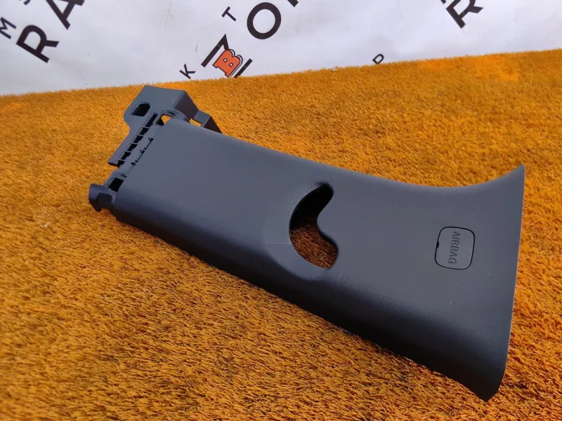 Обшивка стойки