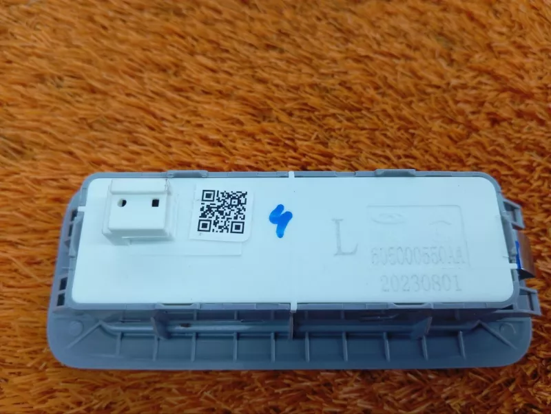 Плафон салона