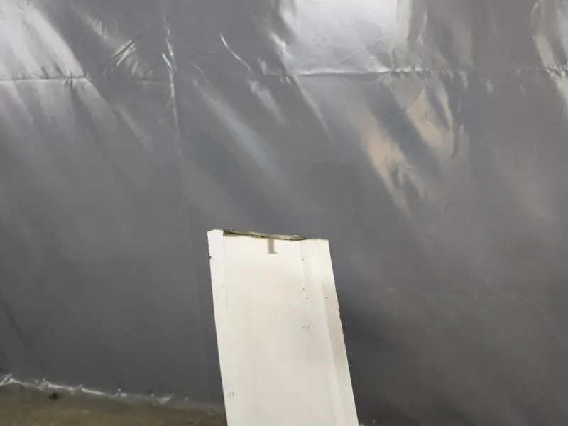 Порог с центральной стойкой