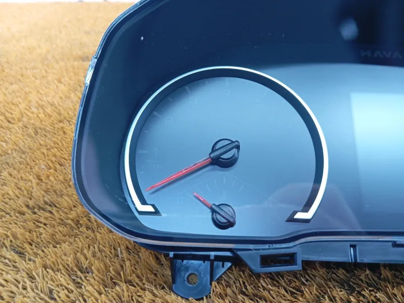 Панель приборов