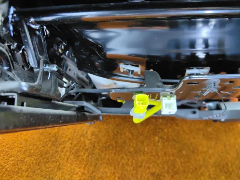 Сиденье Changan UNI-V 2023 C281F2711010148, переднее правое