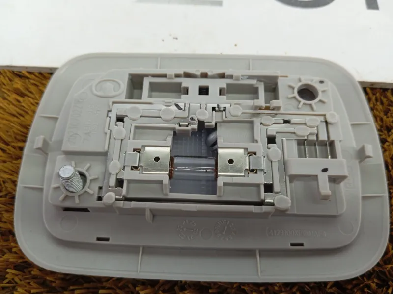 Плафон салона