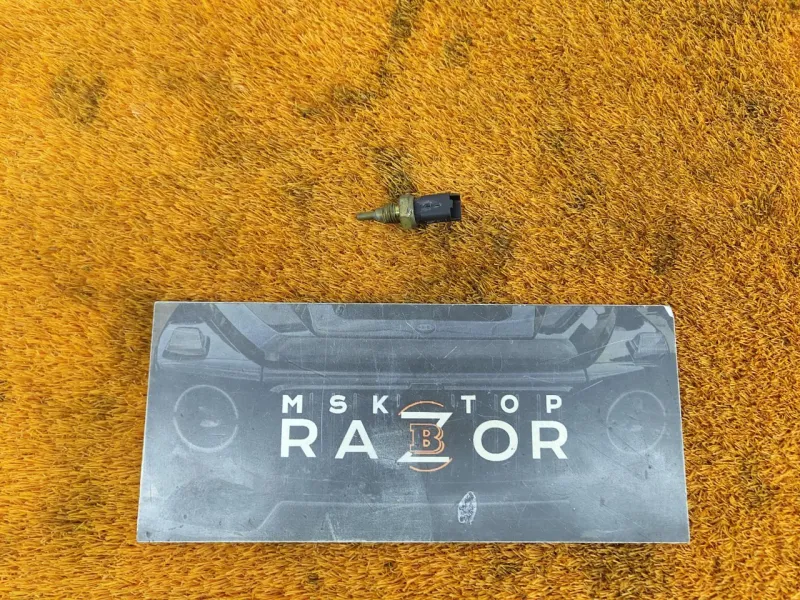 Датчик температуры охлаждающей жидкости