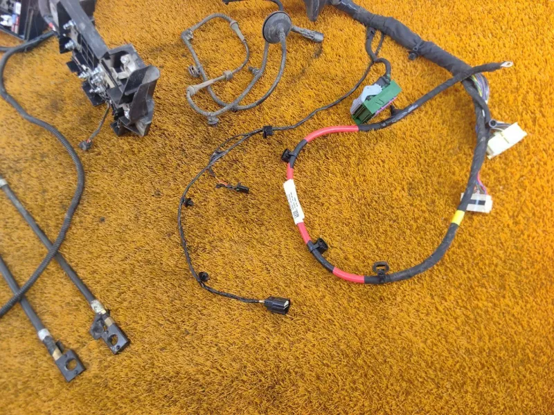 Проводка подкапотная