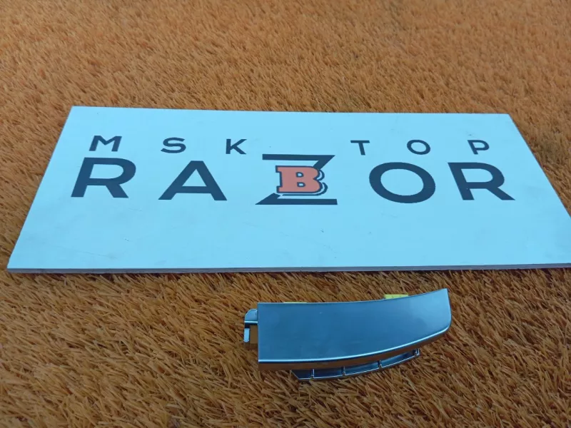 Накладка на торпедо