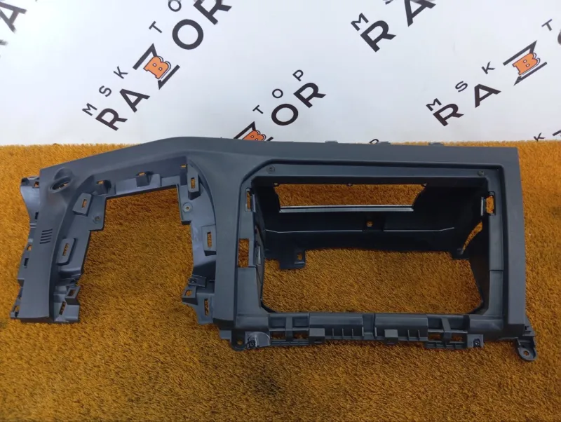 Накладка на торпедо