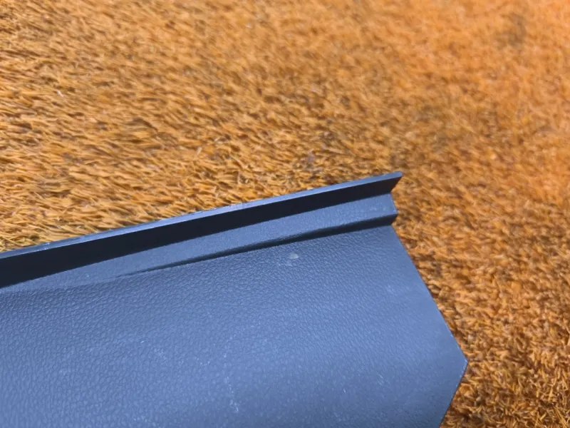 Накладка на торпедо