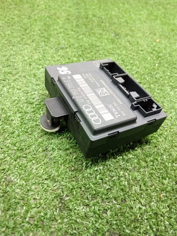 Блок управления дверьми