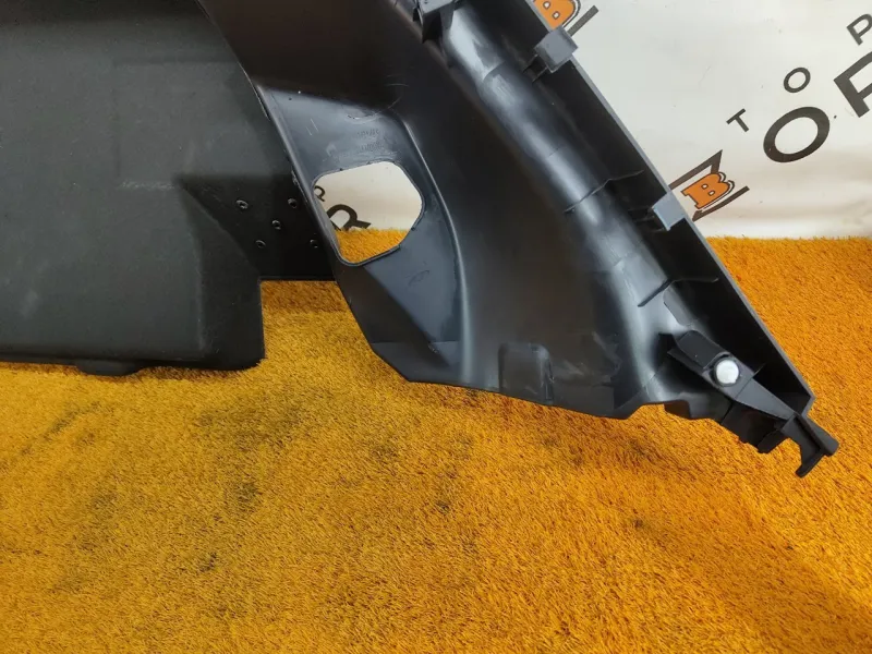 Обшивка багажника