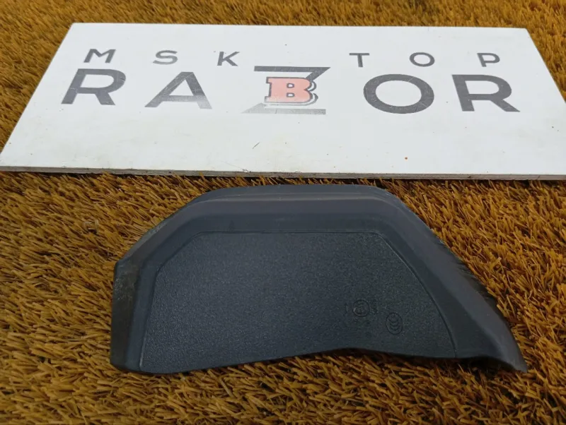 Накладка фонаря