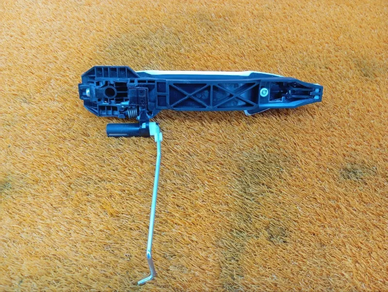 Ручка двери наружняя