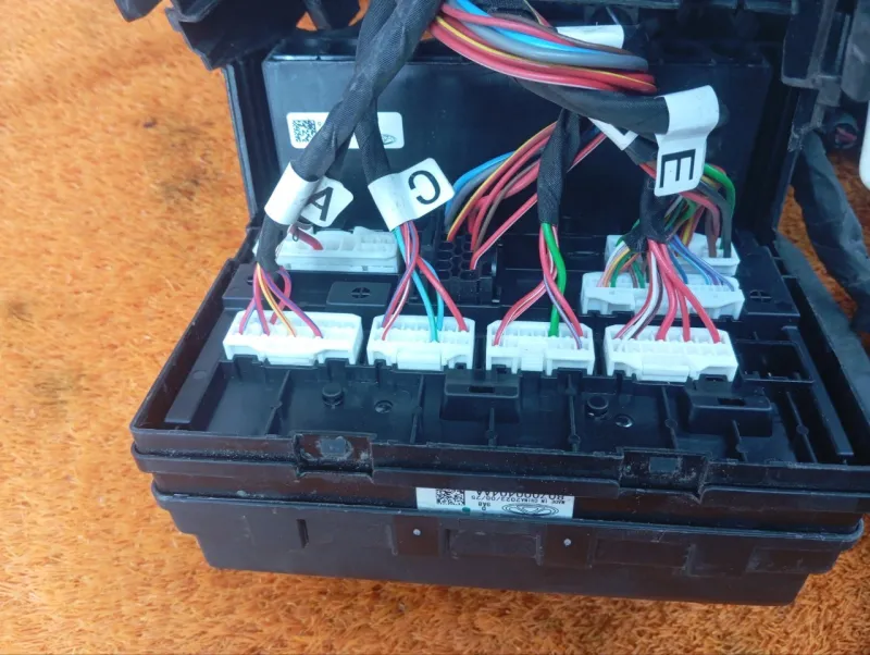 Проводка салона