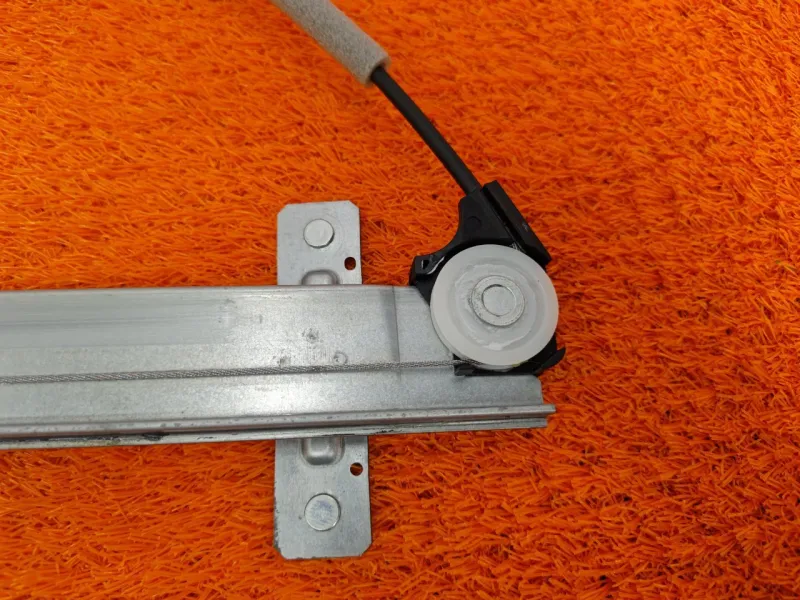 Стеклоподъемник