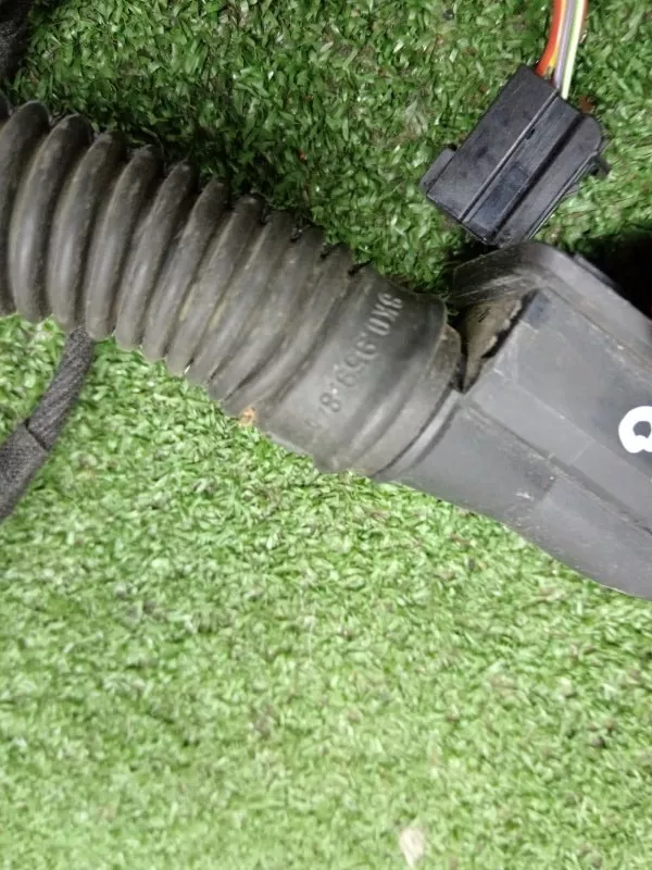 Проводка двери Audi A4 2008 8K0971030G B8, передняя левая