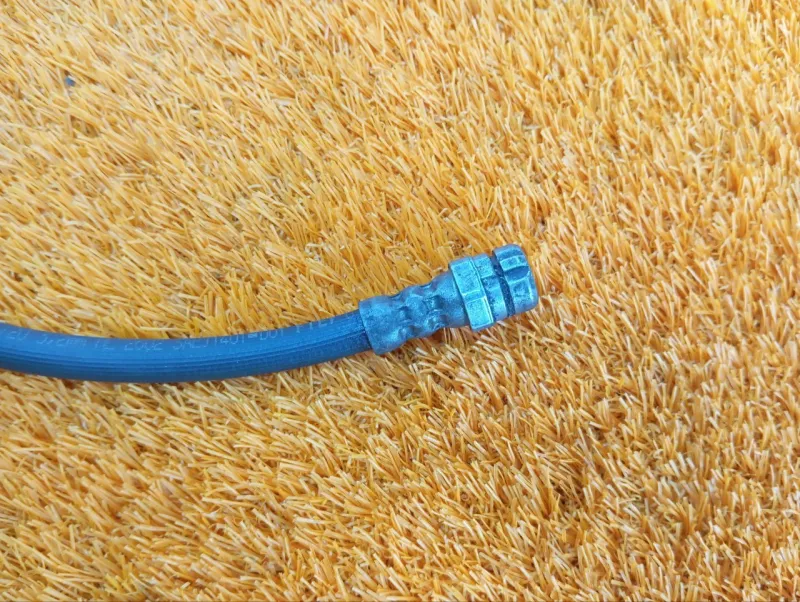 Шланг тормозной