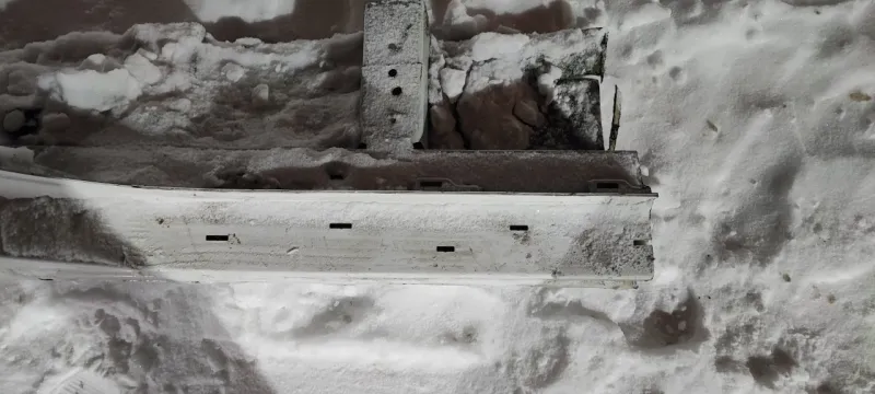 Порог с центральной стойкой