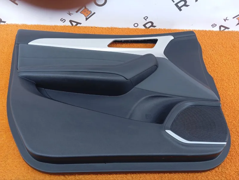 Обшивка двери