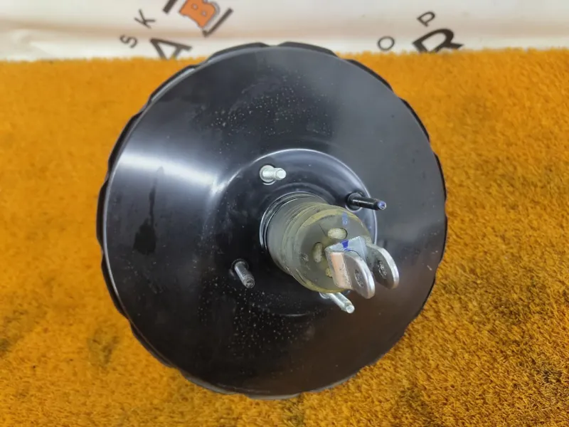 Усилитель тормозов