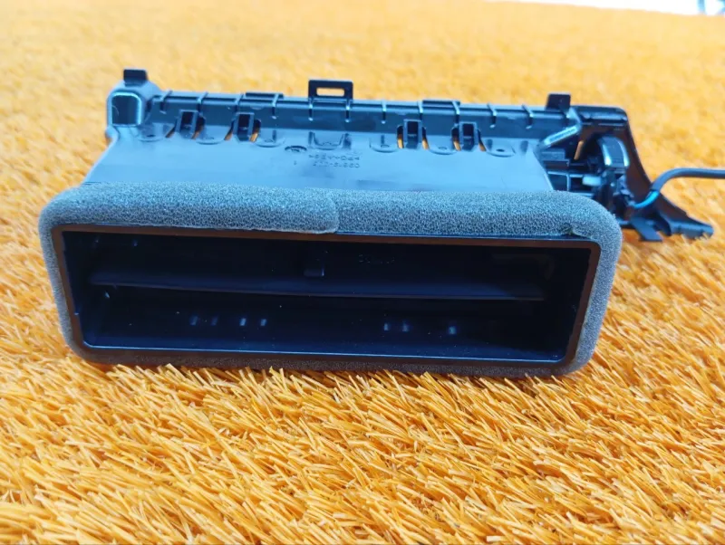 Дефлектор воздушный