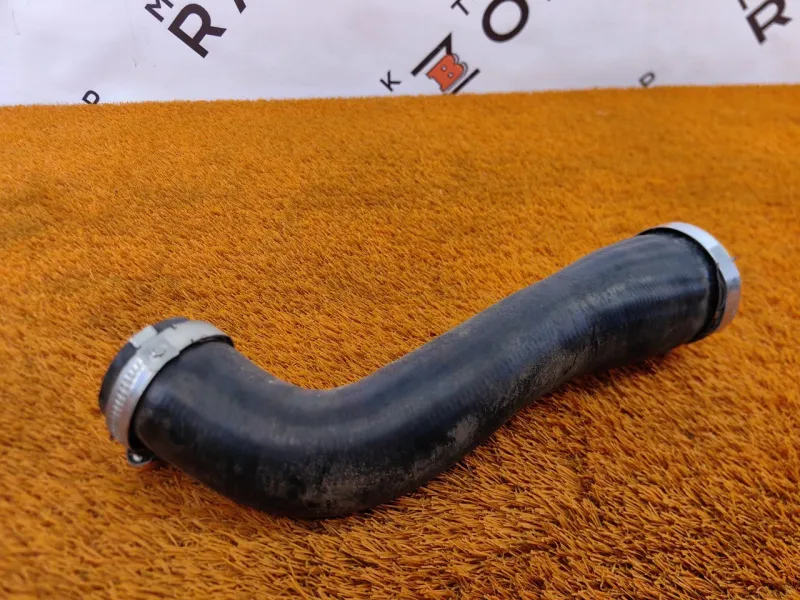 Патрубок интеркулера