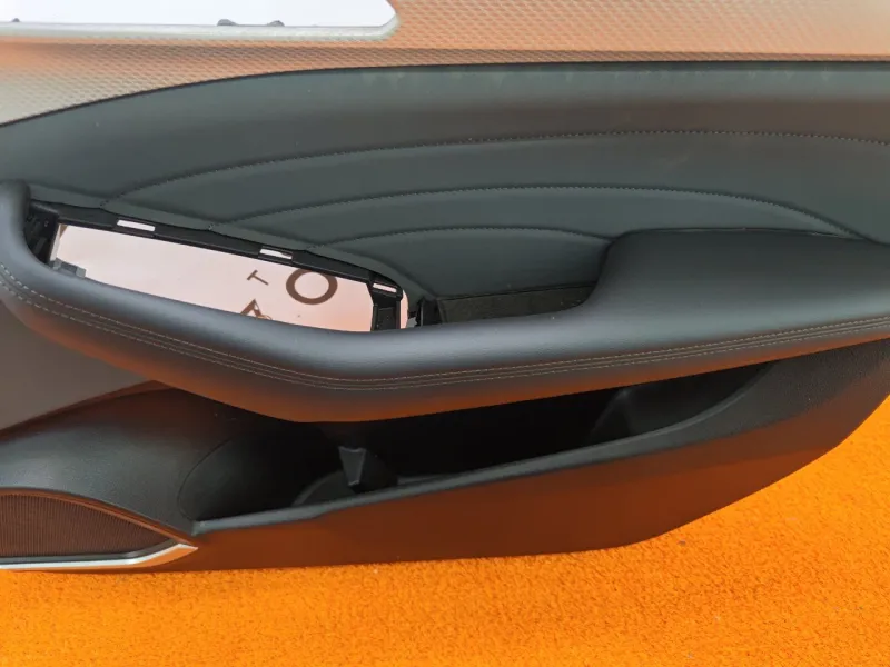 Обшивка двери